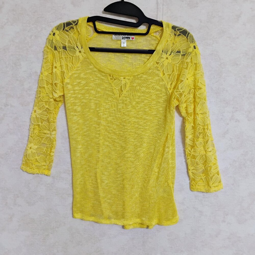 Yellow Lace Sleeve Knit Top Size Medium